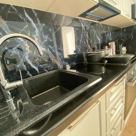 Жилой Комплекс 4You Almaty Exterior foto