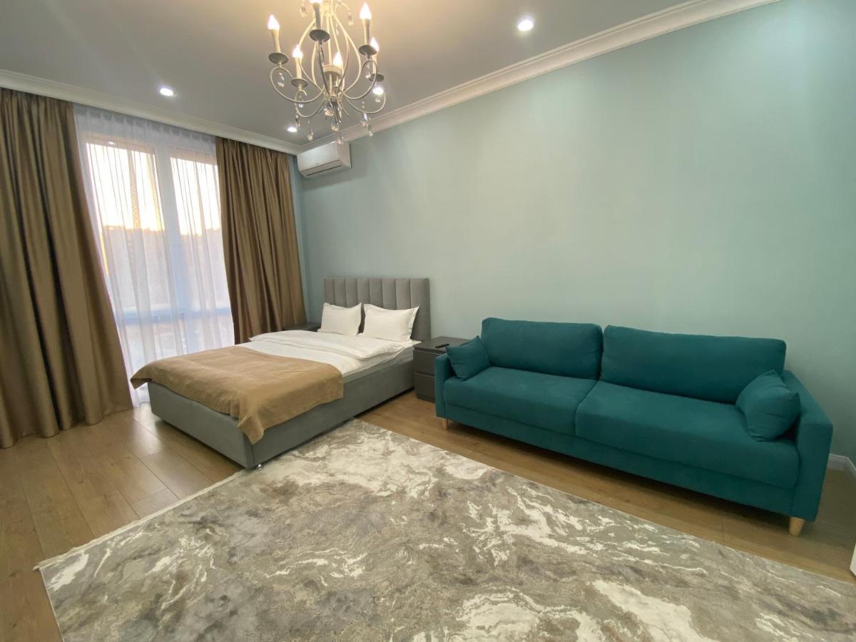 Жилой Комплекс 4You Almaty Exterior foto